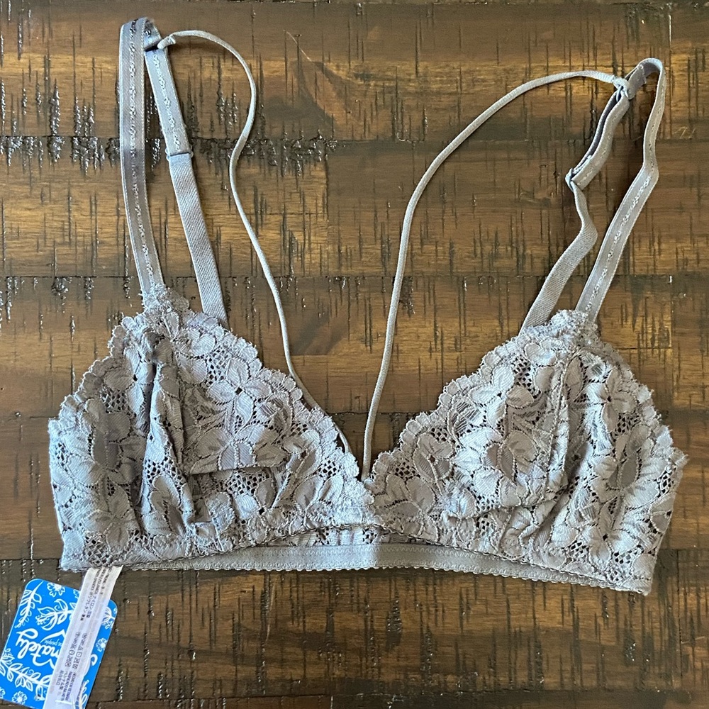 NWT Free People Intimately gray lacy bralette